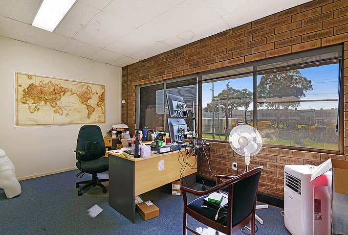 97 Sheffield Road Welshpool WA 6106 - Image 10