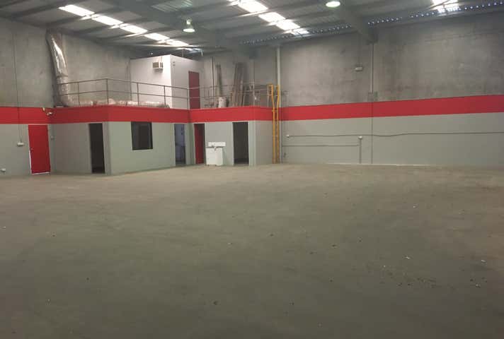 47 Buckingham Drive Wangara WA 6065 - Image 13