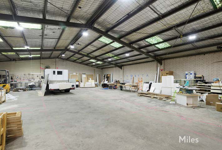 16 Milne Street Thomastown VIC 3074 - Image 4