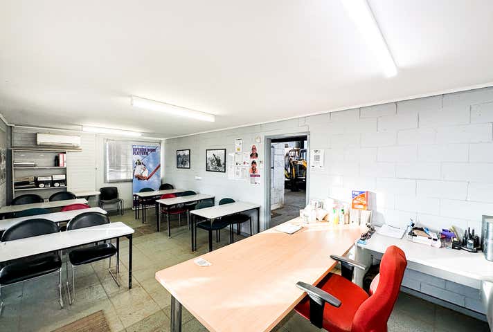 7 Hayward Road Ferntree Gully VIC 3156 - Image 12