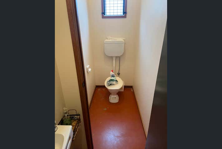 Unit 2, 27 Everist Road Ocean Grove VIC 3226 - Image 5