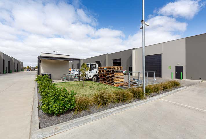 6/30 Waringa Drive Mitchell Park VIC 3355 - Image 7