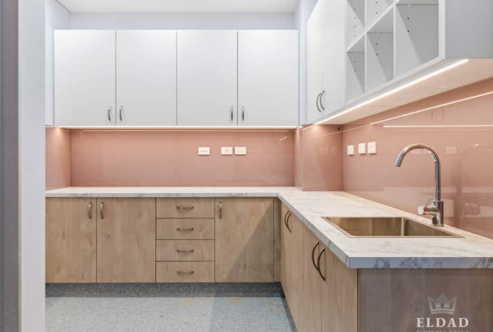 95 Southern Cross Circuit Springfield Central QLD 4300 - Image 4