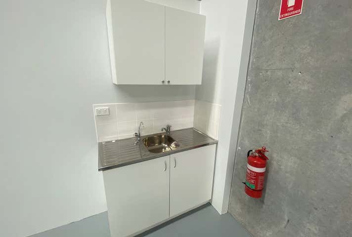 1/4 Glory Road Gnangara WA 6077 - Image 8