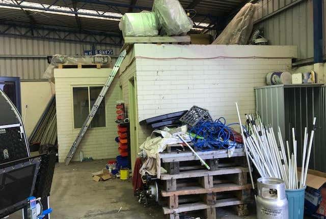 73 Farrall Road Midvale WA 6056 - Image 7