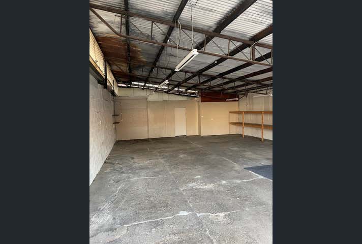 Unit B, 3 Silver Grove Nunawading VIC 3131 - Image 4