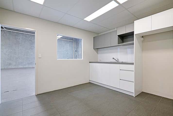 39 Tacoma Circuit Canning Vale WA 6155 - Image 13