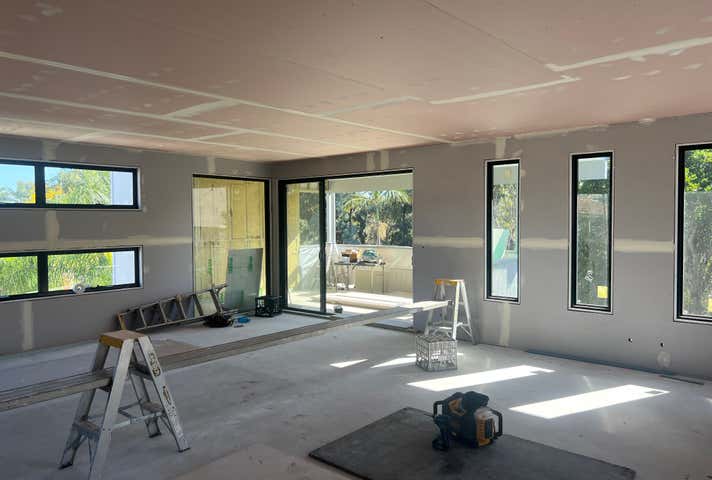 82 Leicester Street Coorparoo QLD 4151 - Image 9