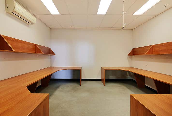 Unit 1, 121 Vulcan Road Canning Vale WA 6155 - Image 35