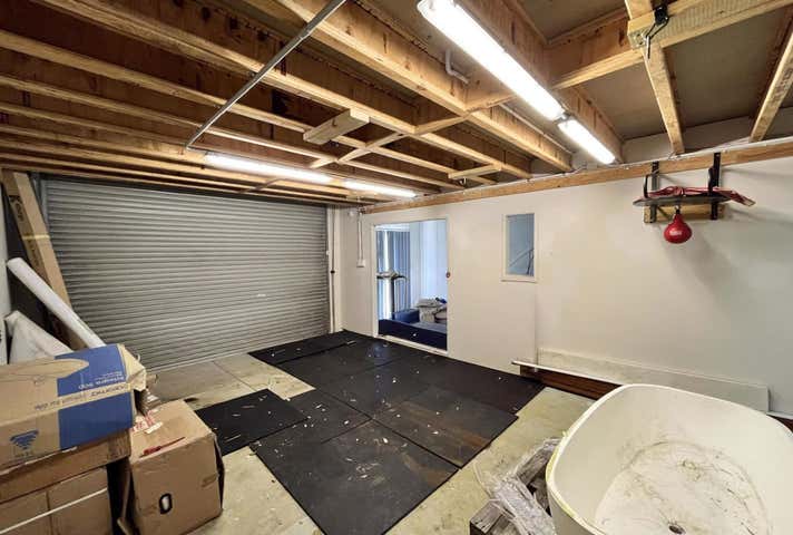 1 & 2/43 Olympic Circuit Southport QLD 4215 - Image 6