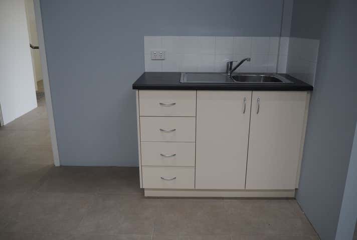 Unit 1, 86 Christable Way Landsdale WA 6065 - Image 8