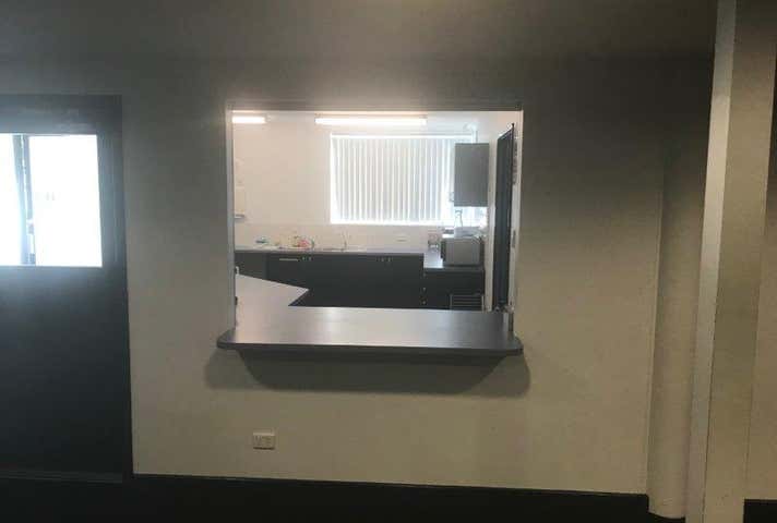 13 Townsend St Malaga WA 6090 - Image 14