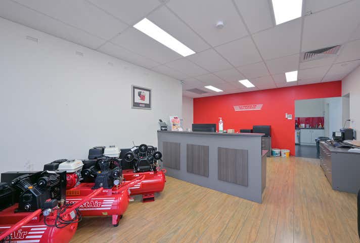 12 Winchester Road Bibra Lake WA 6163 - Image 13