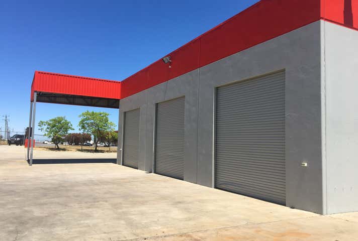 47 Buckingham Drive Wangara WA 6065 - Image 9