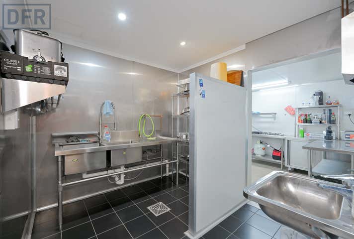 1/27 Mordaunt Circuit Canning Vale WA 6155 - Image 16