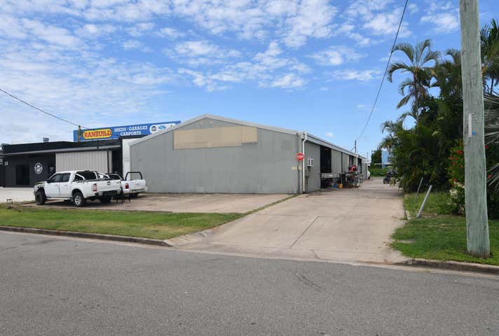 2/27 Hamill Street Garbutt QLD 4814 - Image 2
