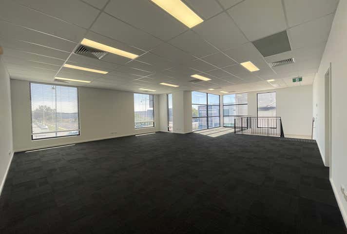 Office 1/19 Southeast Boulevard Pakenham VIC 3810 - Image 2