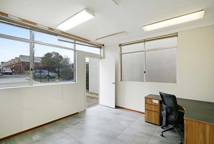 1/101 President Street Welshpool WA 6106 - Image 9