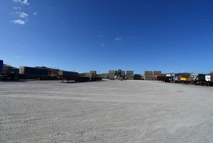 10 Kupfer Drive Roseneath QLD 4811 - Image 2