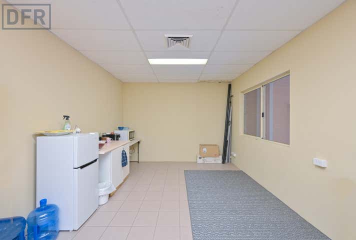 12B Coolibah Way Bibra Lake WA 6163 - Image 22