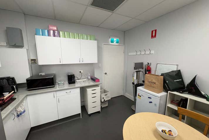 5/6 Davallia Road Duncraig WA 6023 - Image 12