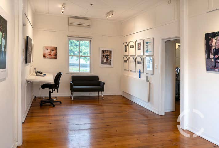 137 Cavendish Road Coorparoo QLD 4151 - Image 8