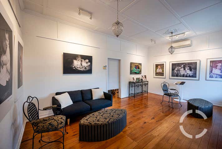 137 Cavendish Road Coorparoo QLD 4151 - Image 5