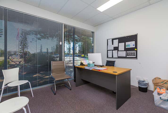 56 Marine Terrace Fremantle WA 6160 - Image 21