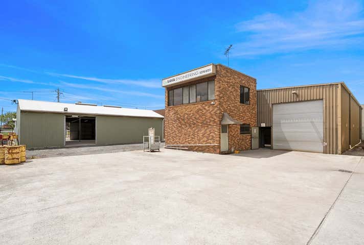 Cnr Sea Breeze & Seaside Parade North Shore VIC 3214 - Image 13