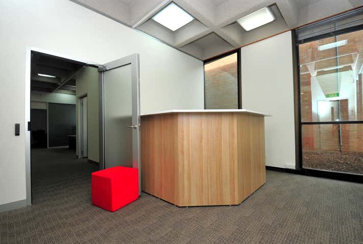 2/50-52 Mitchell Street Bendigo VIC 3550 - Image 4