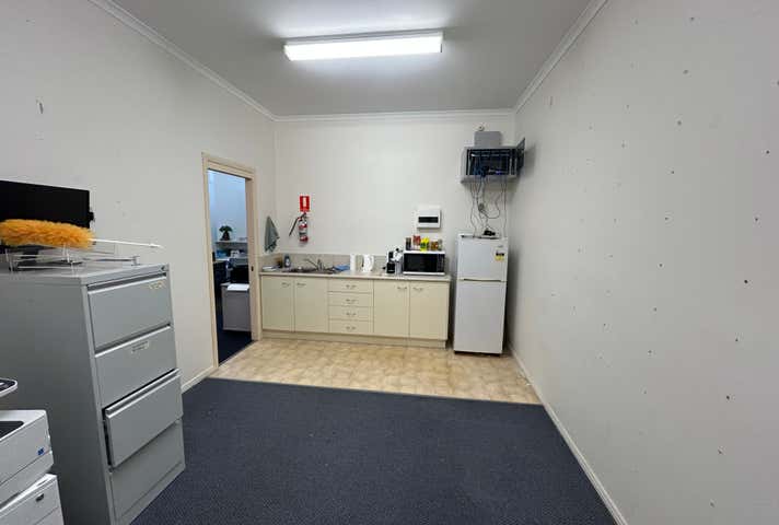 2/62  Main Street Pialba QLD 4655 - Image 3