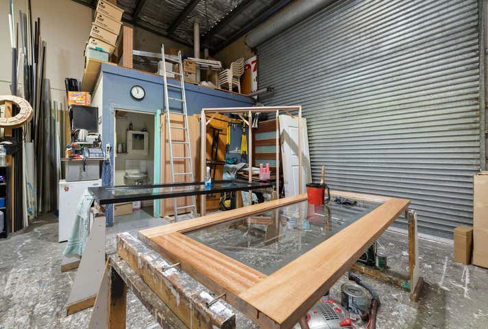 2/1-7 Sussex Court Sunbury VIC 3429 - Image 6