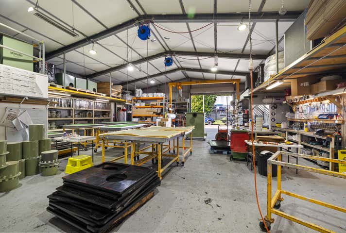 7 & 11 Tectonic Crescent Kunda Park QLD 4556 - Image 5