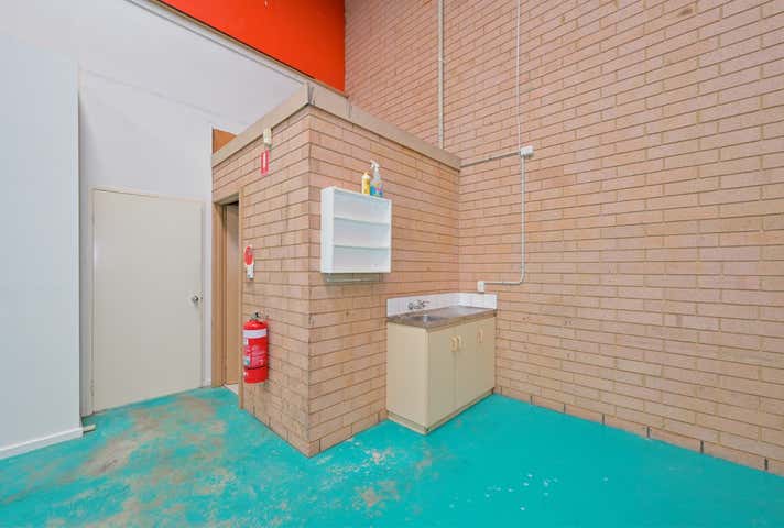 13/15 Port Kembla Drive Bibra Lake WA 6163 - Image 15