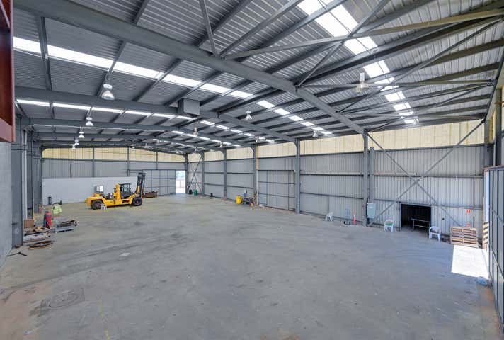 19 Church Road Maddington WA 6109 - Image 11