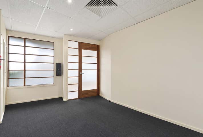 76 Little Ryrie Street Geelong VIC 3220 - Image 4