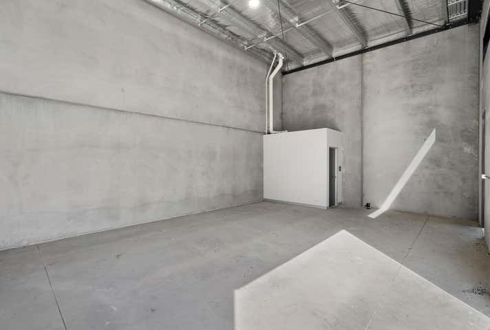 70/3 Dyson Court Breakwater VIC 3219 - Image 4