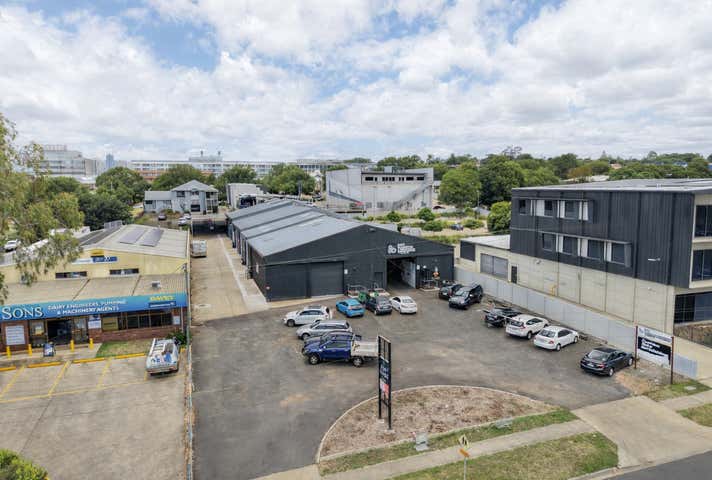 2-5, 18B Goggs Street Toowoomba City QLD 4350 - Image 2