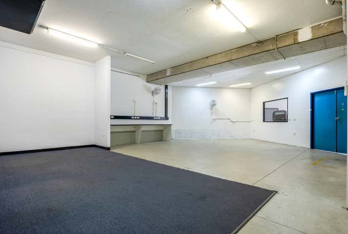 25/16 Charlton Court Woolner NT 0820 - Image 4