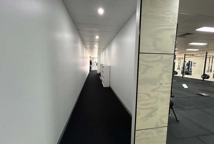 2/123 Boat Harbour Drive Pialba QLD 4655 - Image 9