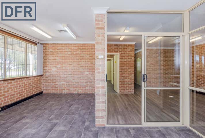 33 Spencer Street Cockburn Central WA 6164 - Image 11