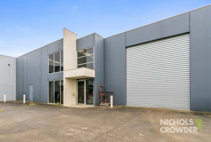 2/3 Duiker Court Langwarrin VIC 3910 - Image 1