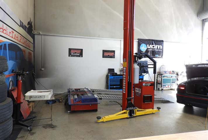 2/11 Weedon Road Forrestdale WA 6112 - Image 7