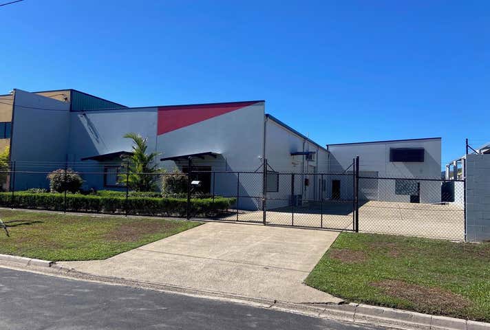 Units 1&2/14 Adelaide Street Manunda QLD 4870 - Image 1