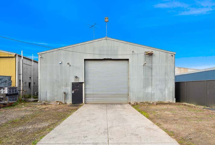 14 Seaside Parade North Shore VIC 3214 - Image 1