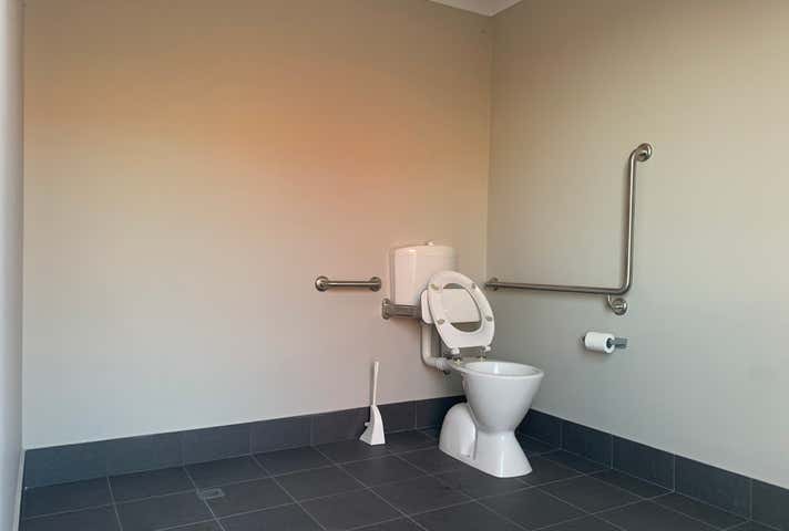 Unit 13, 59 Simper Road Yangebup WA 6164 - Image 4