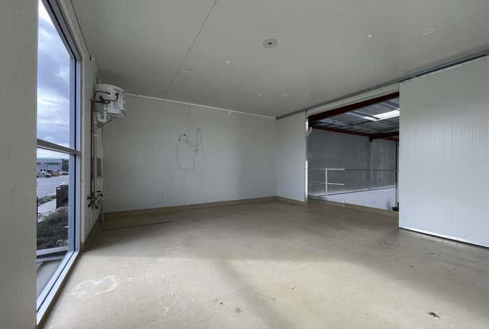 Unit 1, 10 Lithic Way Wangara WA 6065 - Image 14