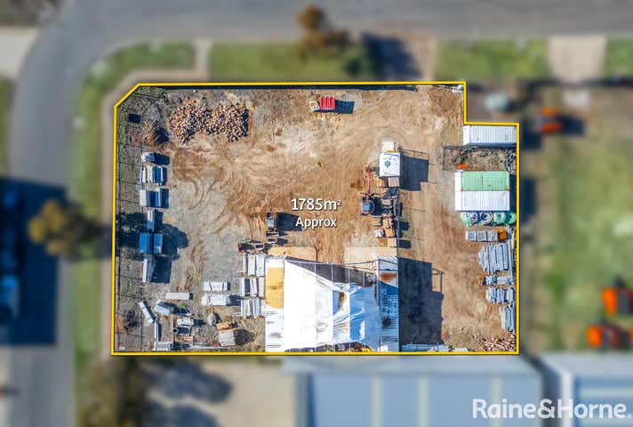 14 Meek Street New Gisborne VIC 3438 - Image 3