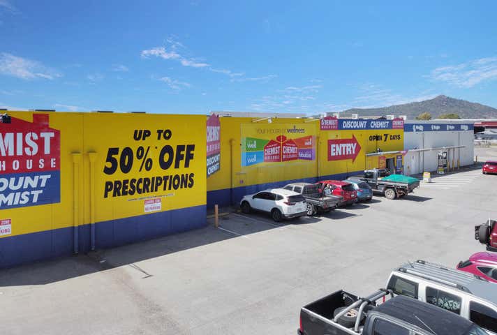 2/38 Pilkington Street Garbutt QLD 4814 - Image 1