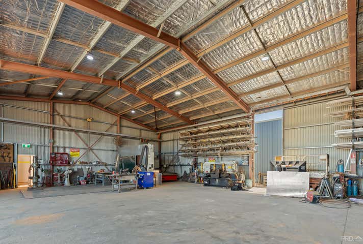 236A Port Drive Minyirr WA 6725 - Image 6